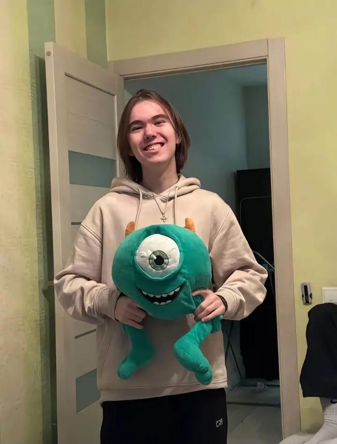 LPL春季赛今日赛程及阵容首发